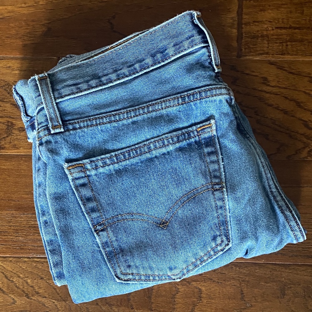 Levi's Light Blue Denim Jeans